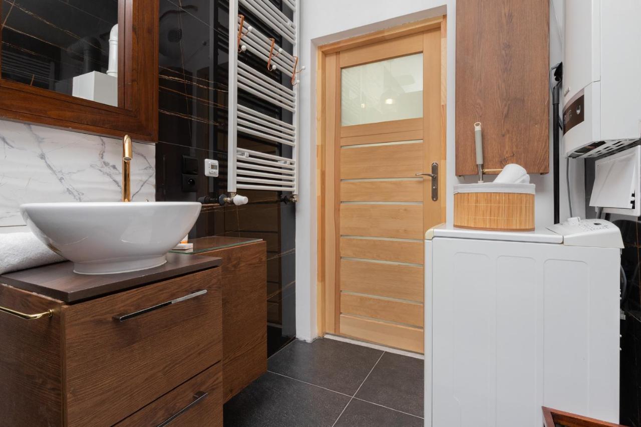 Przestronne 2 Oddzielne Sypialnie Caly Apartament W Spokojnej Dzielnicy Borkowo  ภายนอก รูปภาพ