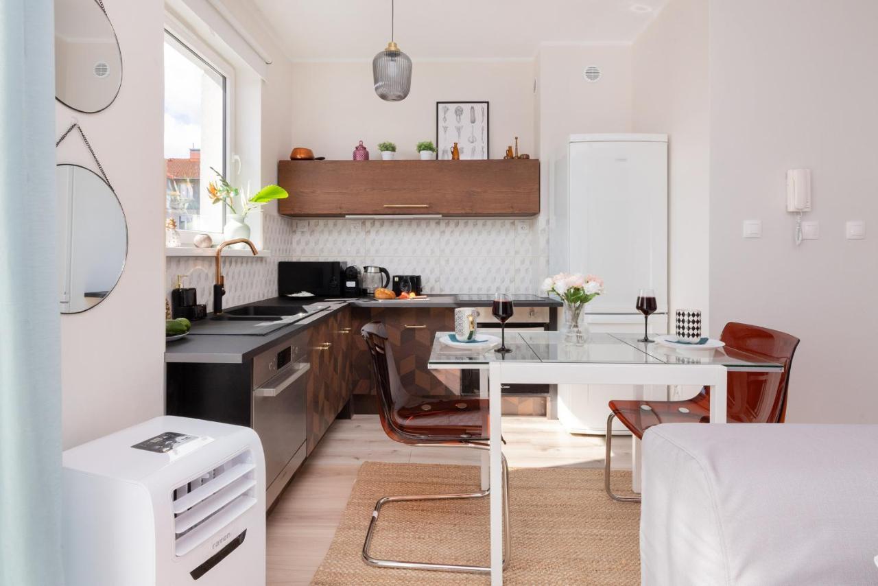 Przestronne 2 Oddzielne Sypialnie Caly Apartament W Spokojnej Dzielnicy Borkowo  ภายนอก รูปภาพ