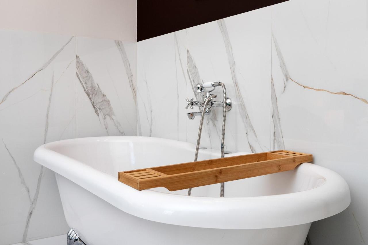 Przestronne 2 Oddzielne Sypialnie Caly Apartament W Spokojnej Dzielnicy Borkowo  ภายนอก รูปภาพ